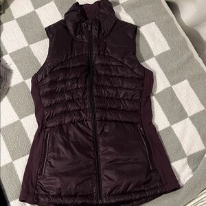 Lululemon Women's Purple Puffer Vest